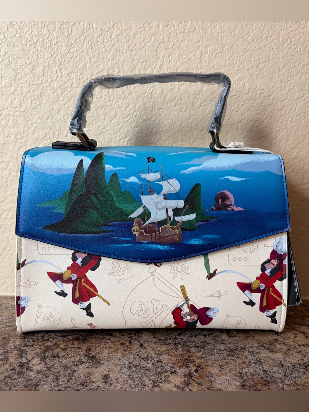 🪝Loungefly Disney Peter Pan Captain Hook Pirate Ship Crossbody Bag
